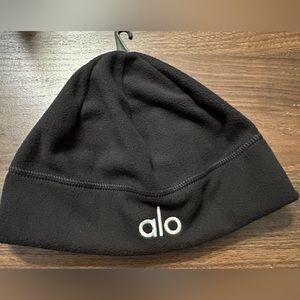 Alo Performance Fleece Beanie